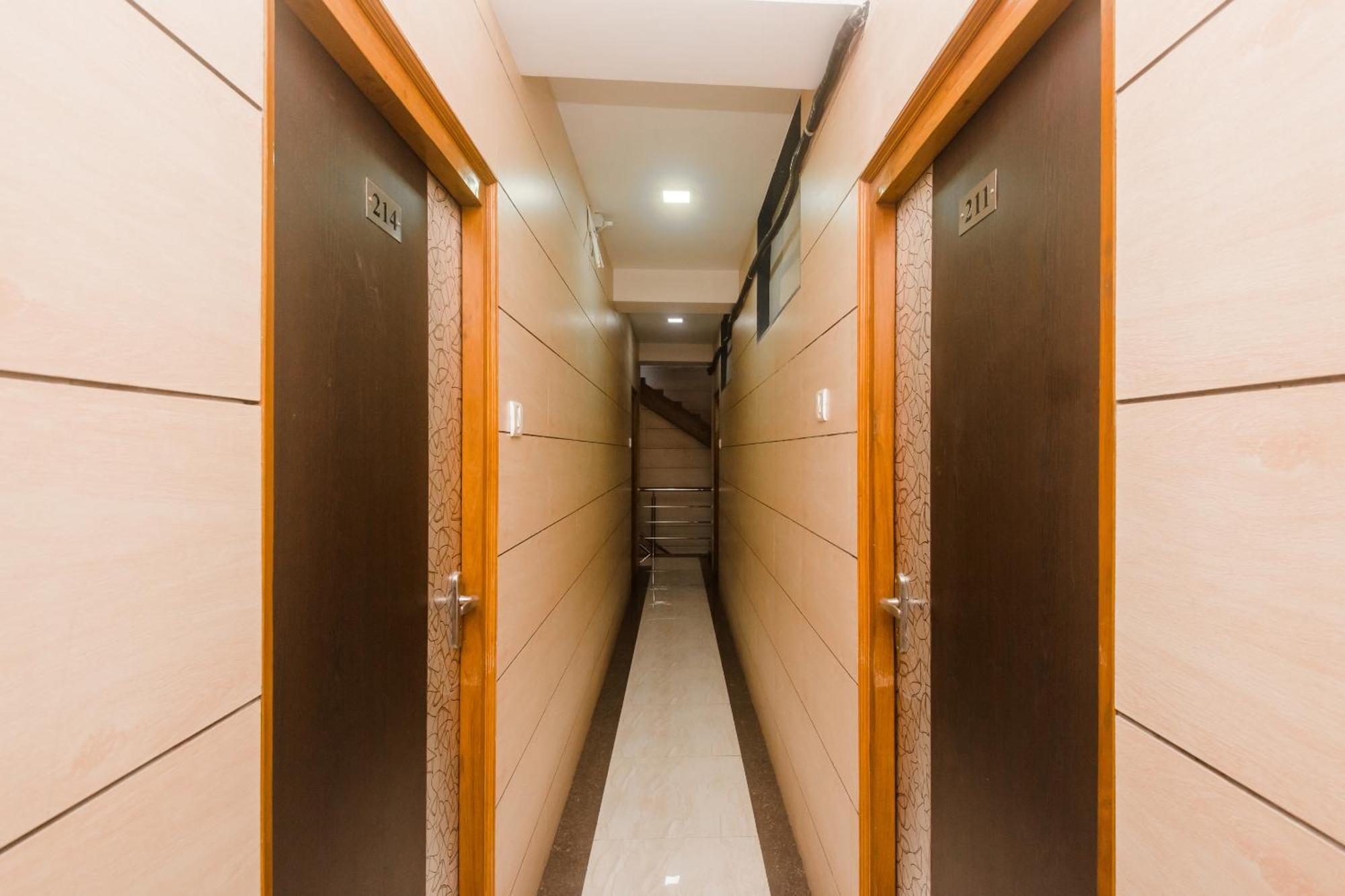 Hotel O Kamal 孟买 外观 照片